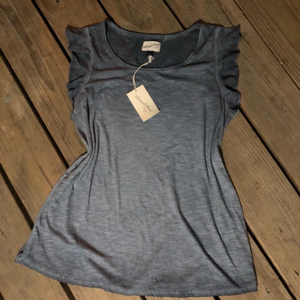 Universal Thread Goods Co. top